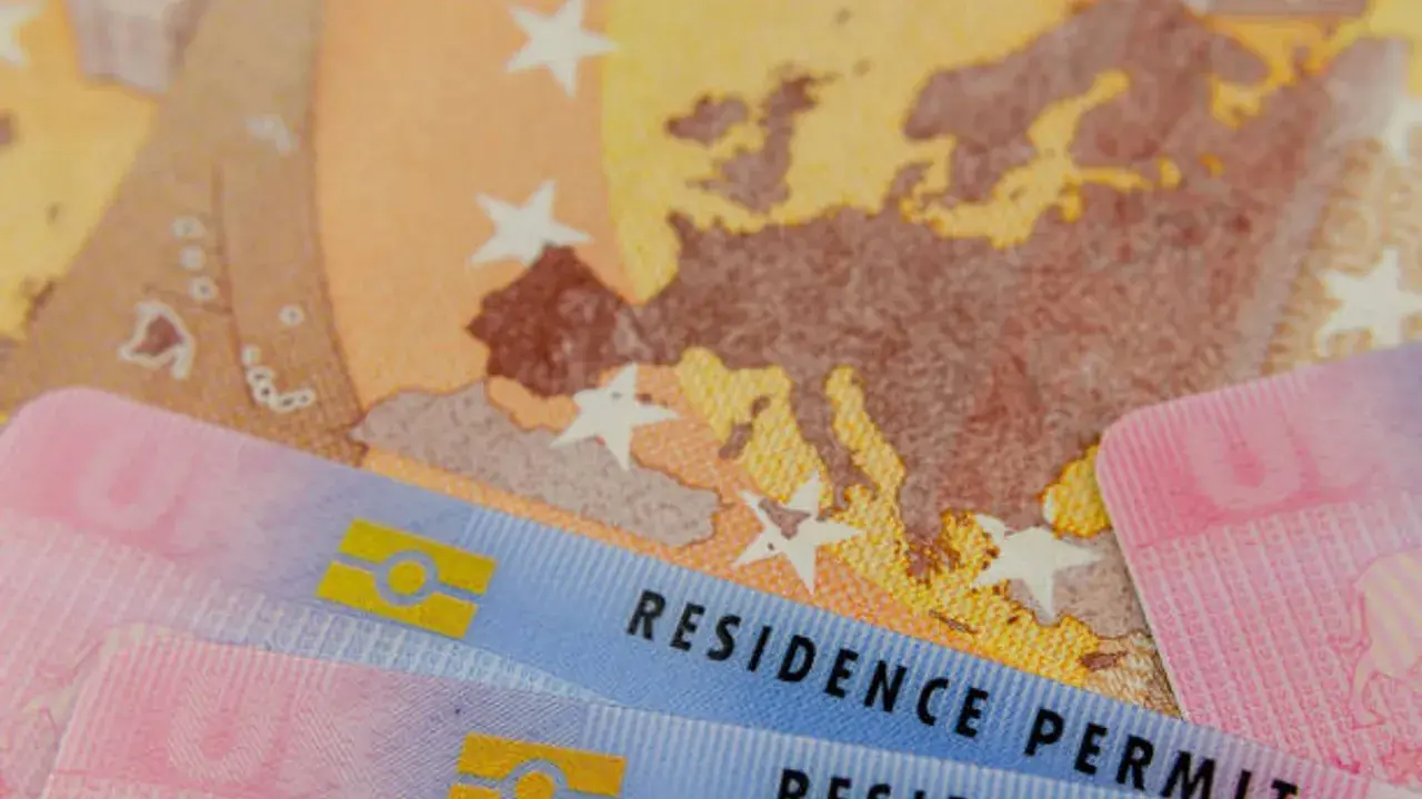 Renovación del Permiso de Residencia en España: Lo que Deben Saber los Extranjeros
