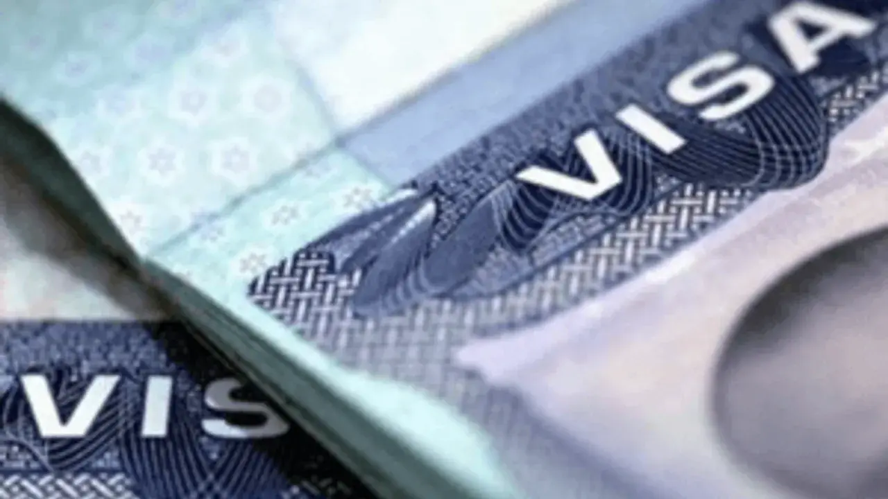 Estados Unidos suspende la expedición inmediata de visas H-1B