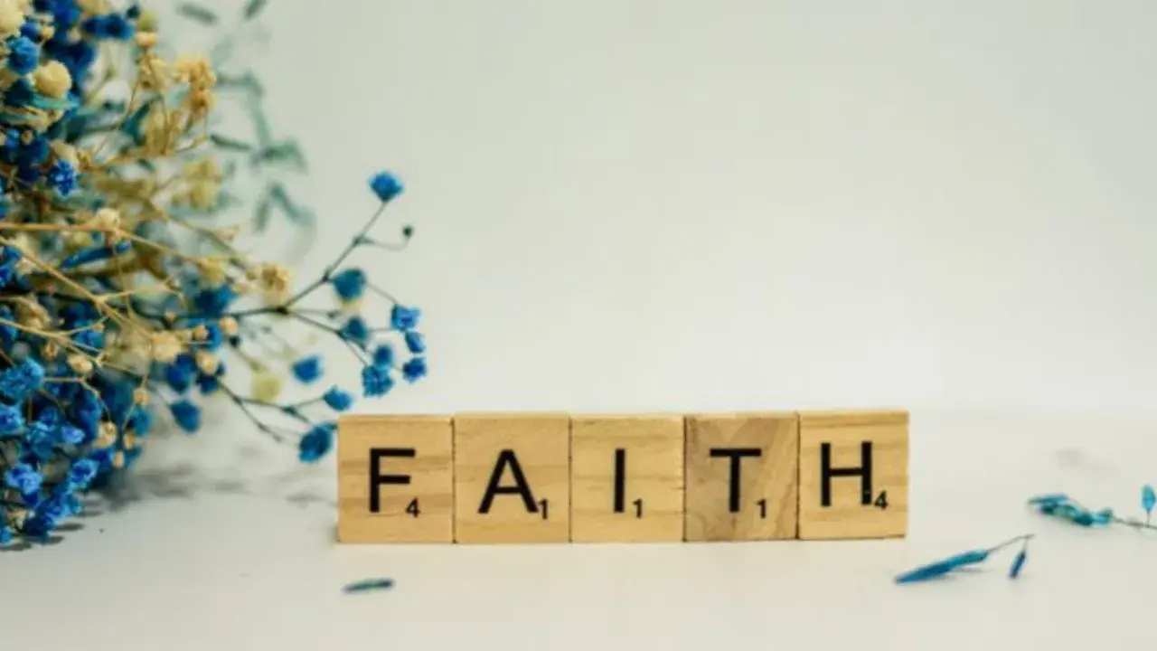 Permiso de Residencia para religiosos y otros supuestos especiales