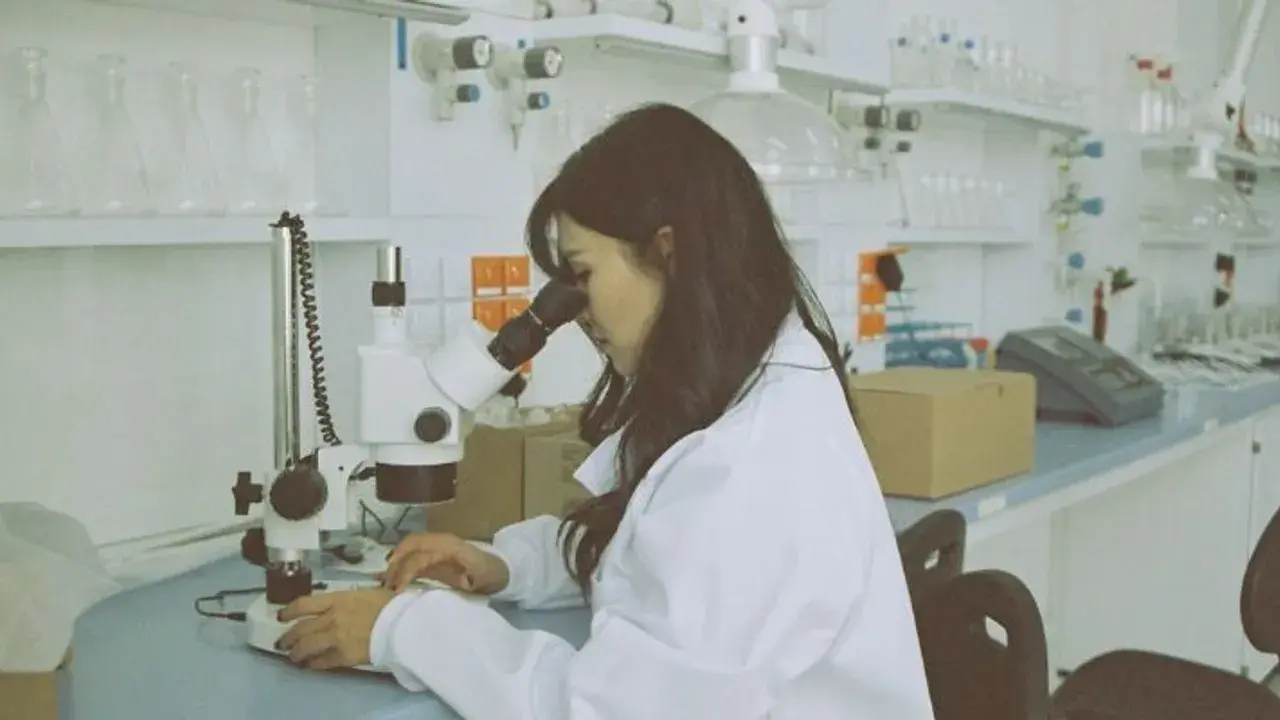 Qué es la Tarjeta azul y cómo tramitarla