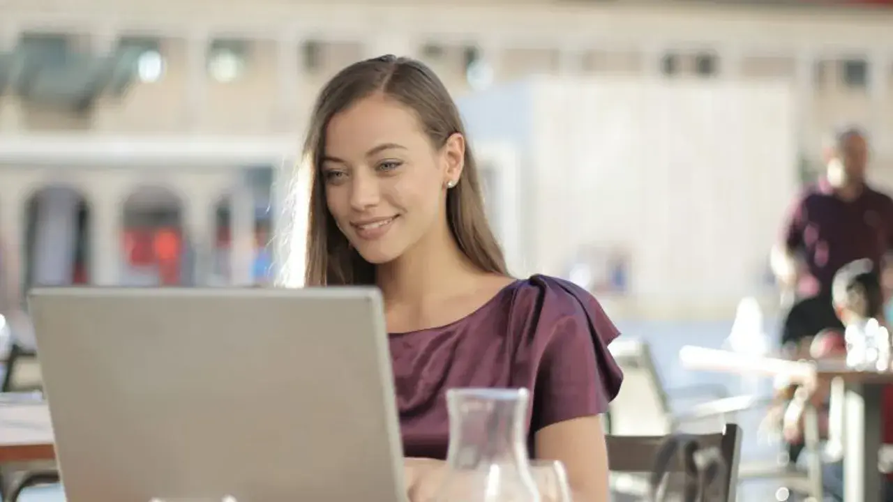 ¿Cuáles son los requisitos para teletrabajar desde España siendo extranjero?