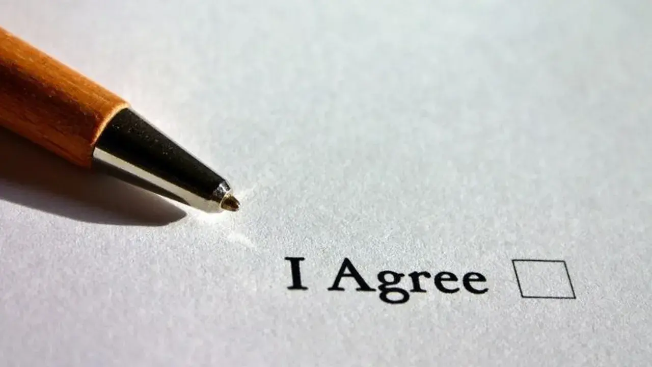 Authorisation to return to Spain