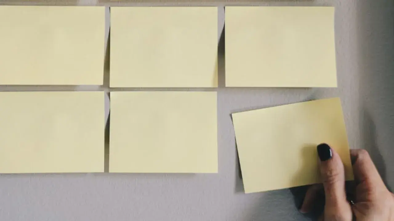 Options to work in Spain with a student card